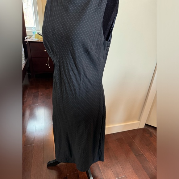 🟢Ann Taylor LOFT size 12 pin stripe sleeveless black dress. 🟢 - Picture 2 of 8